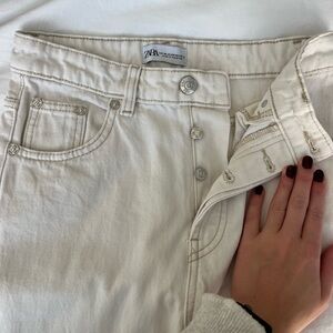 Ecru Zara straight jeans